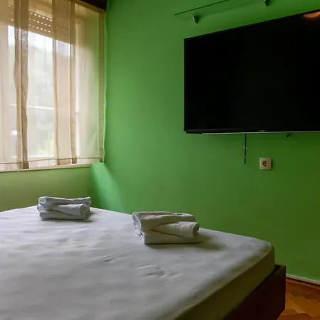 Duje Apartman